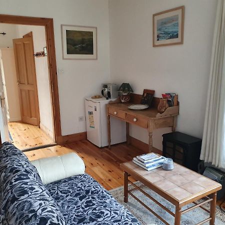 Cosy Self Contained Cottage With Stunning Views Killaloe Eksteriør bilde