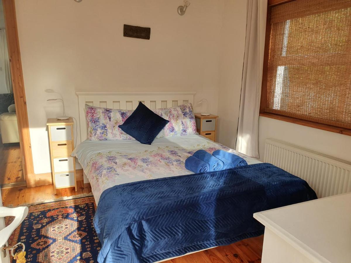 Cosy Self Contained Cottage With Stunning Views Killaloe Eksteriør bilde