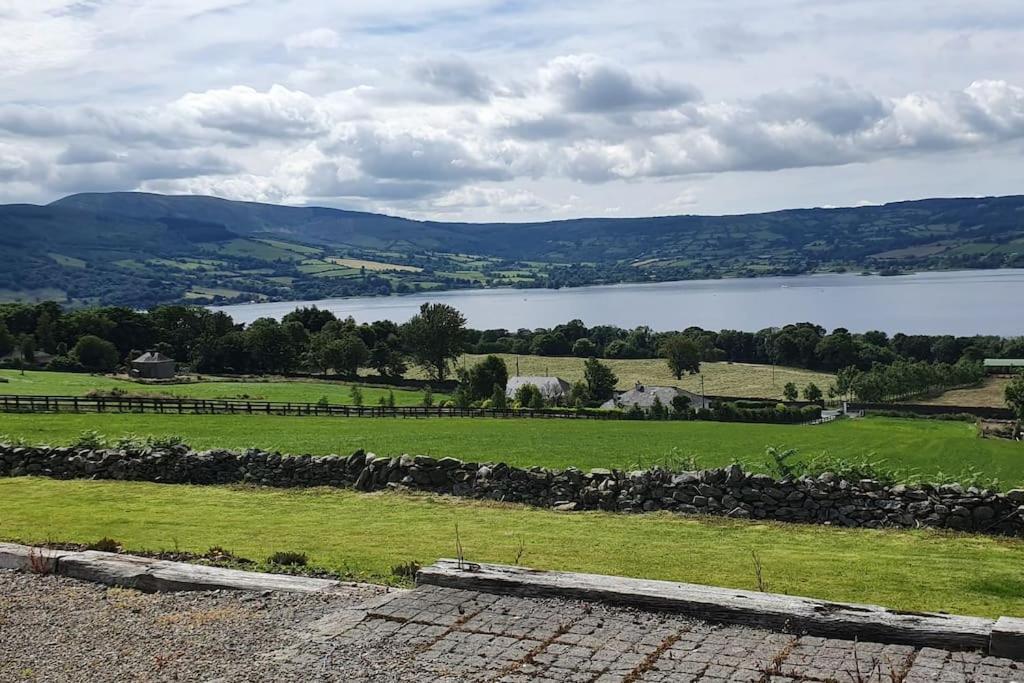 Cosy Self Contained Cottage With Stunning Views Killaloe Eksteriør bilde